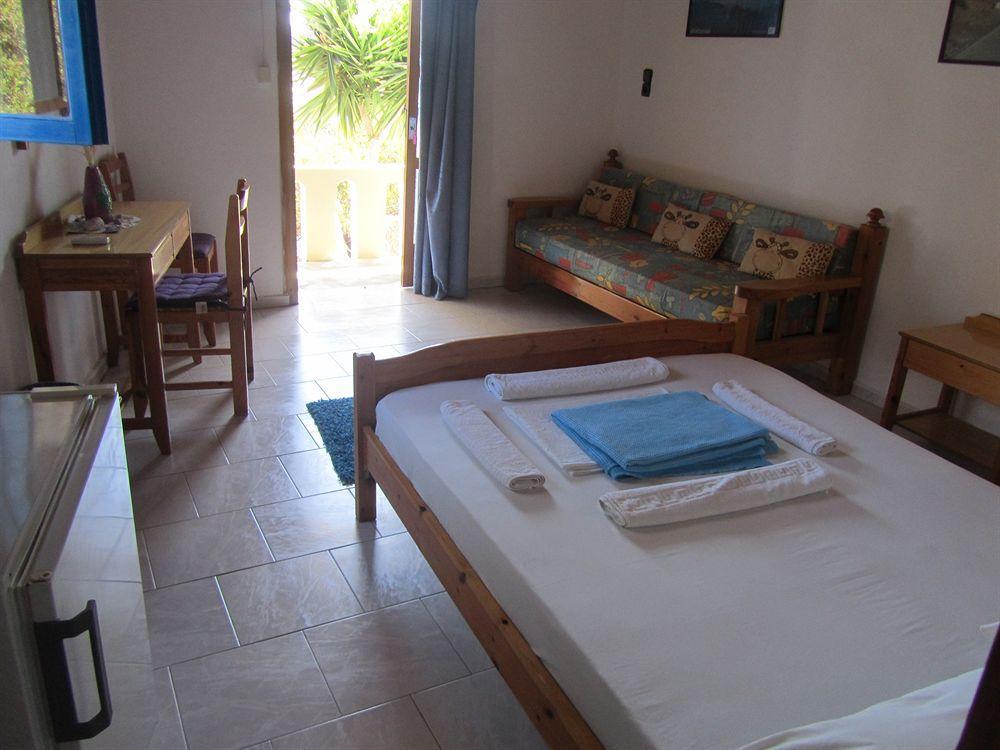 Hotel Oasis Beach (Adults Only) Аниссарас Экстерьер фото
