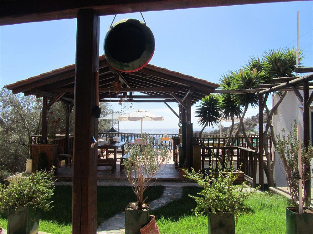 Hotel Oasis Beach (Adults Only) Аниссарас Экстерьер фото